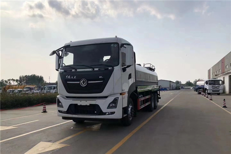 東風(fēng)天龍后八輪20噸噴霧車，國六綠化噴灑車